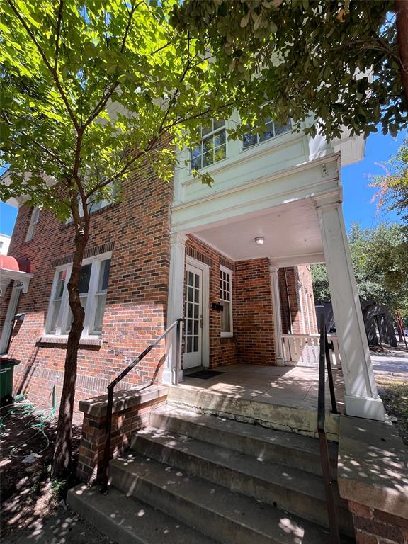 Building Photo - 2200 Rio Grande St