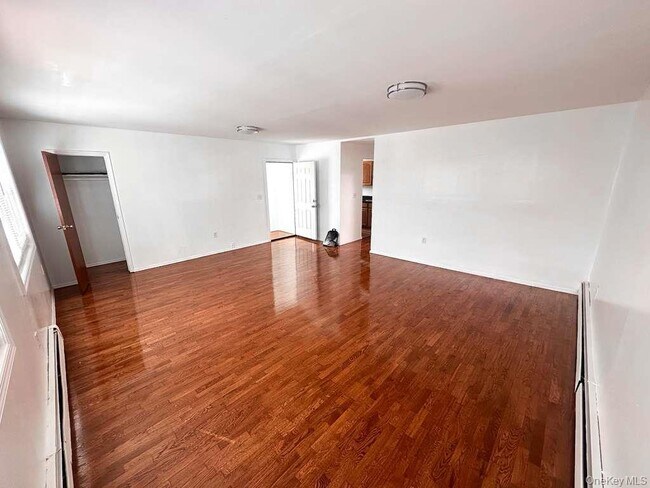 Foto del edificio - 197-03 120th Ave