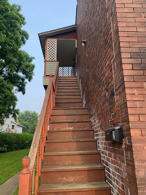 Foto del edificio - 302 N Cedar St