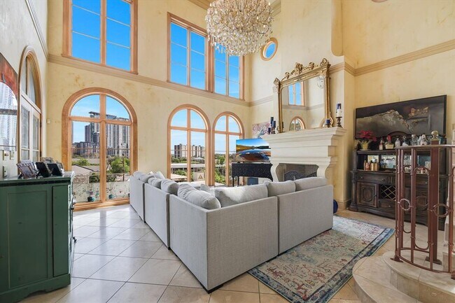 Foto del edificio - 504 Sunny Ln