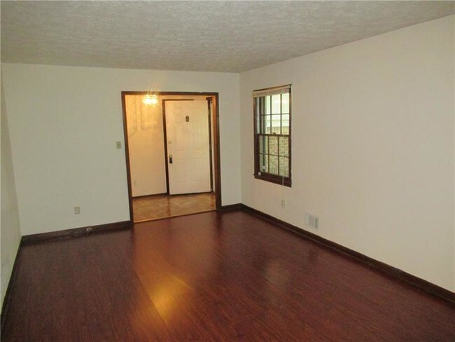 Building Photo - 380 Shelton Woods Ct
