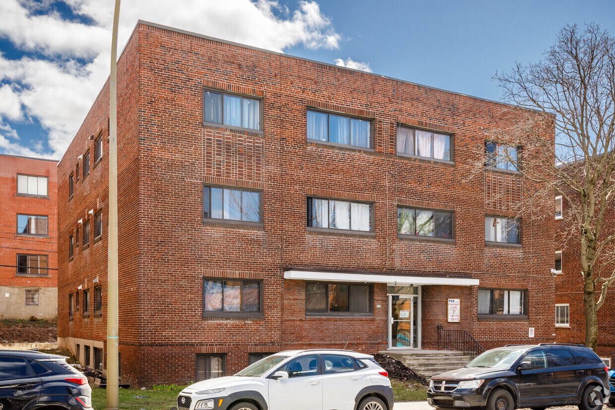 Photo du bâtiment - 3180 Av Van Horne