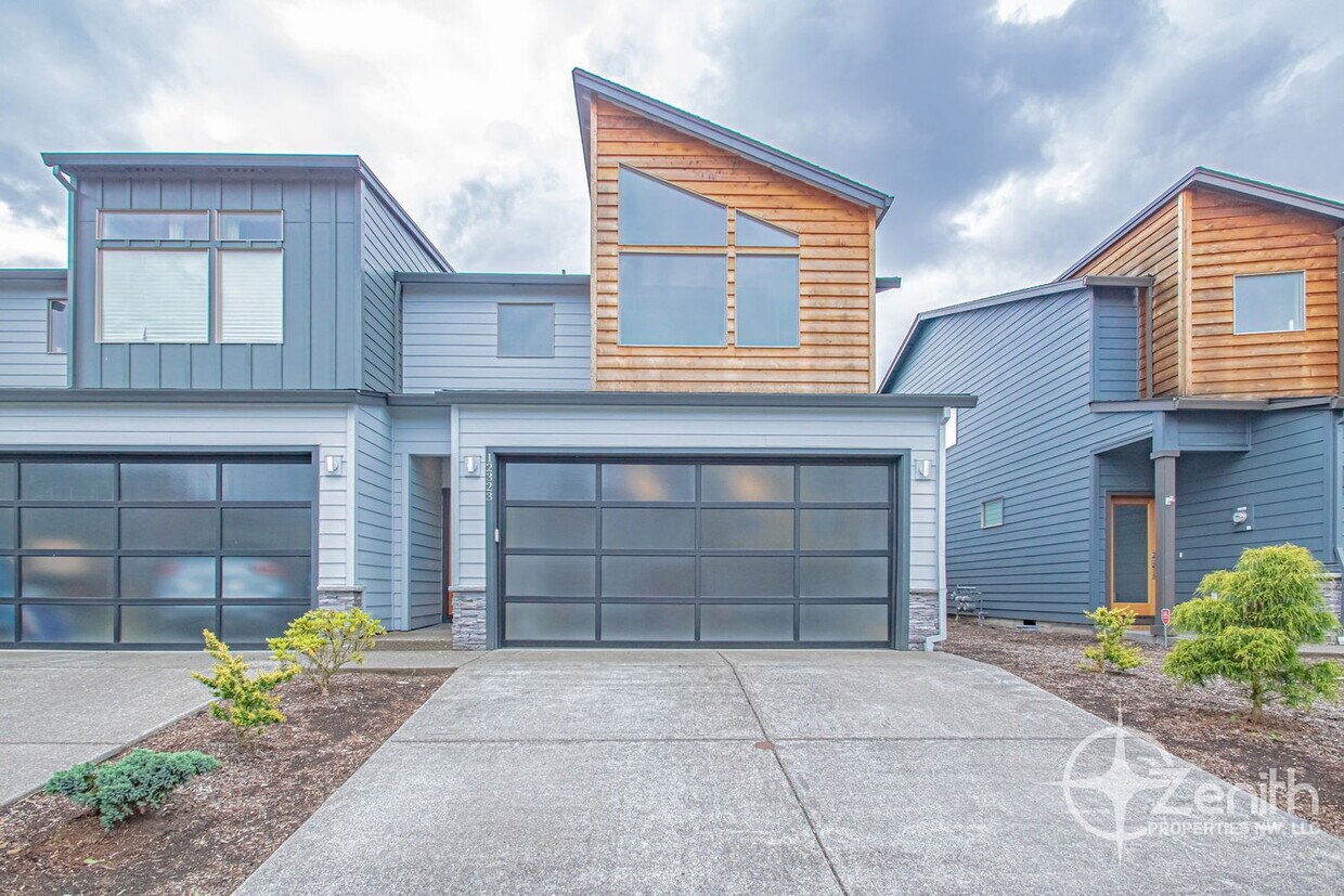 Photo - 12323 Northeast 116th Way