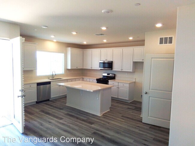 Building Photo - 3 br, 2.5 bath House - 12976 Claremore St.
