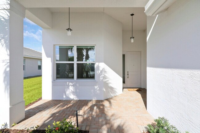 Foto del edificio - 13439 SW River Rock Rd