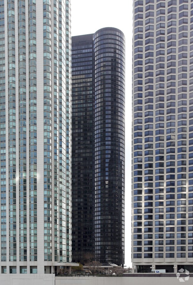 Harbor Point Tower Rentals Chicago, IL