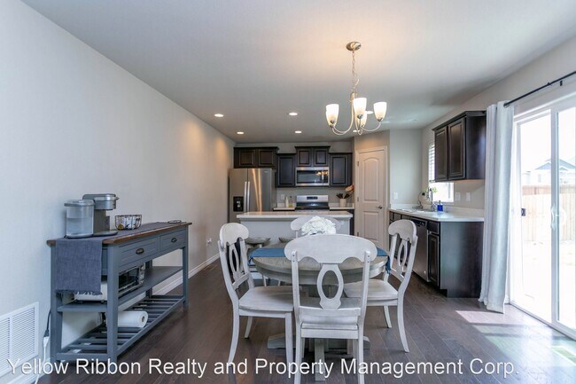 Foto del edificio - 4 br, 3 bath House - 10957 Matta Drive