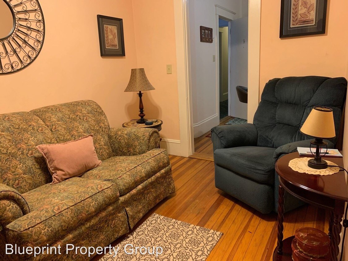 Foto principal - 758-770 Tyler St
