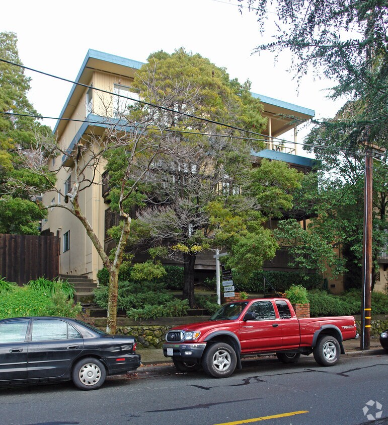 Foto del edificio - 1142 Mission Ave
