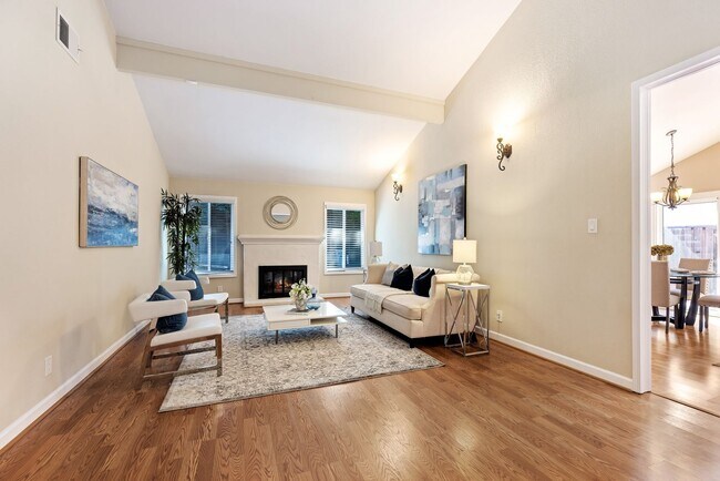 Building Photo - Beautifully remodeled 4-bedroom Weibel home