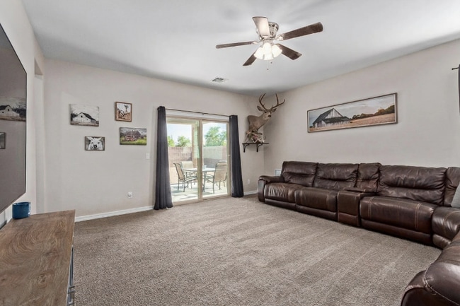 Building Photo - 25447 W Heathermoor Dr
