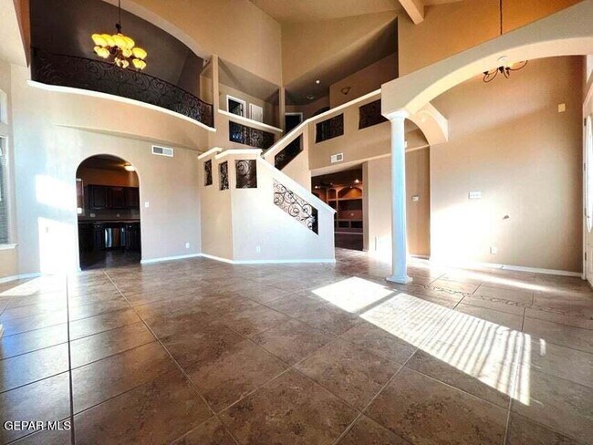 Foto del edificio - 421 Claiborne St
