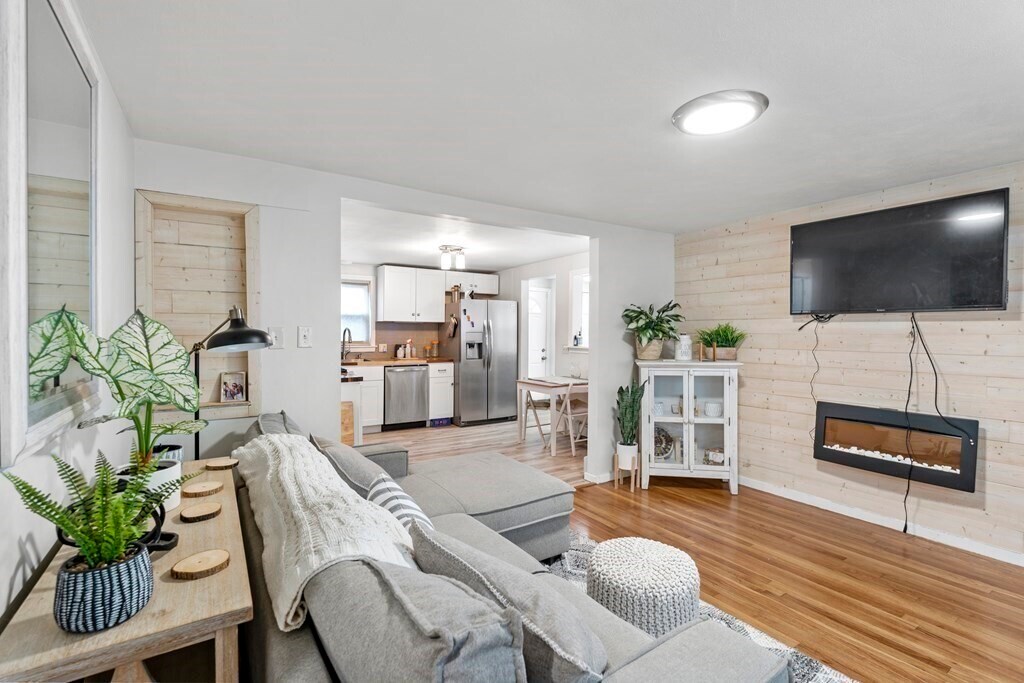 165 Neponset Valley Pkwy, Boston, MA 02136 House Rental in Boston, MA