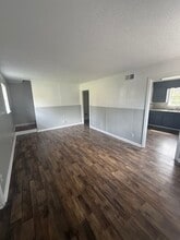 Building Photo - 2725 Clayton Dr NW