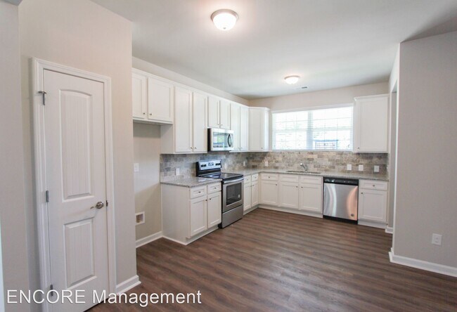 Building Photo - 2 br, 2 bath House - 40 Rosenwald Lane