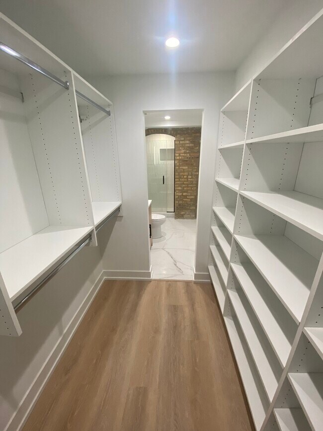 Foto del edificio - 618 W Wrightwood Ave