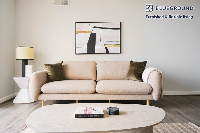 Building Photo - 4835 Cordell Ave