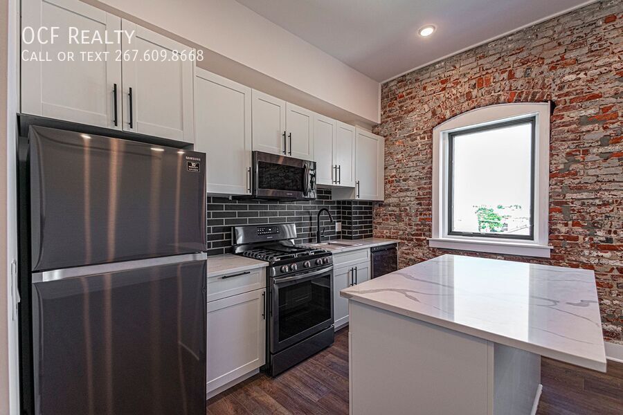 Foto principal - 1211 Bainbridge St