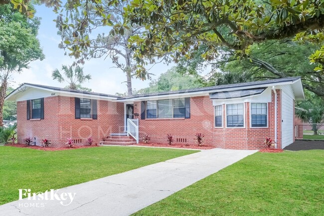 Building Photo - 6641 Pine Summit Dr