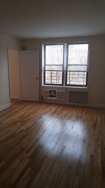 Building Photo - Colden Street