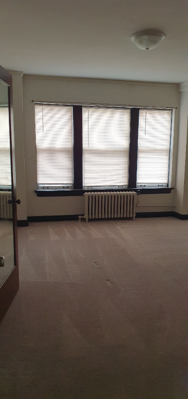 Primary Photo - 2518 W Wisconsin Ave