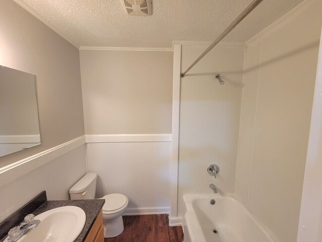 Interior Photo - The Grove at Ferguson Park