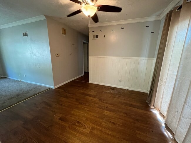 Photo - 9510 N 31st St House