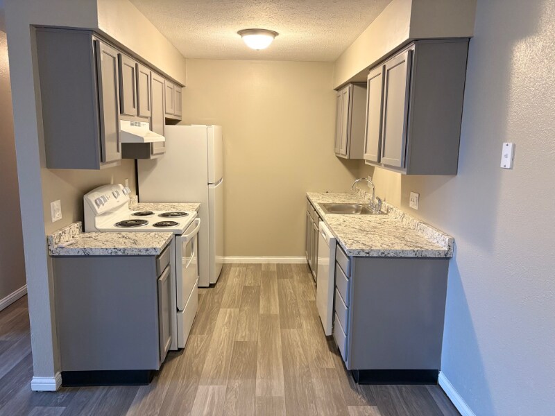 Foto principal - 4648 Talmadge Rd