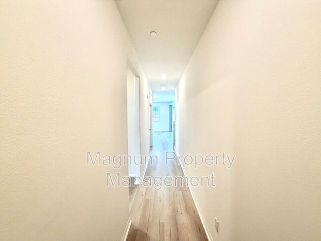 Building Photo - 36980 Camino Spgs Ave