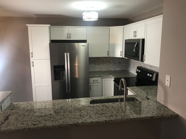 Foto del edificio - COMING SOON! Charming 2-Bed Home in Commerce –Great schools & Community Pool Access!