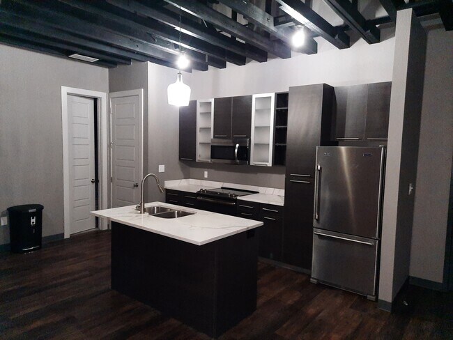 Foto del edificio - 901 9th St