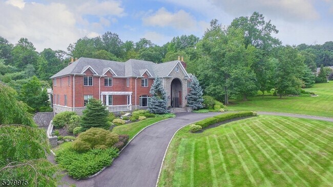 Building Photo - 6 Wexford Ct
