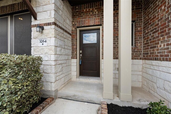 Building Photo - 3264 Pablo Cir