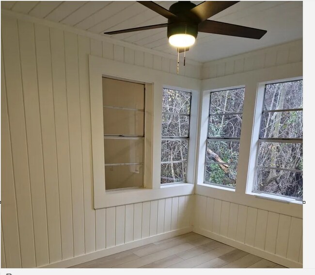 Foto del edificio - 16063 SE Janet St