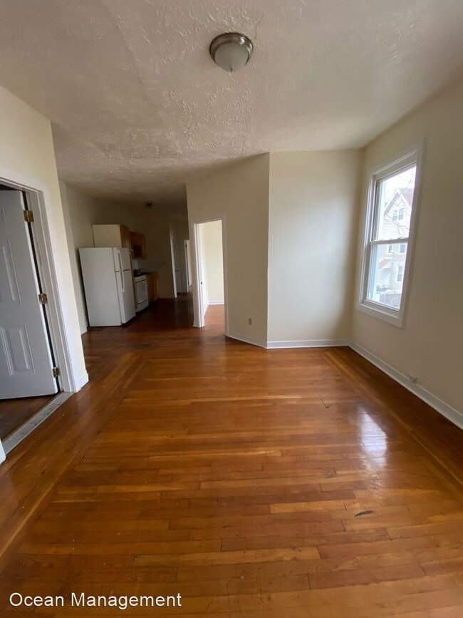 56 Blake St, New Haven, CT 06511 Room for Rent in New Haven, CT