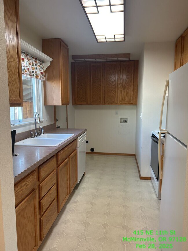 Foto del edificio - 415-421 NE 11th St