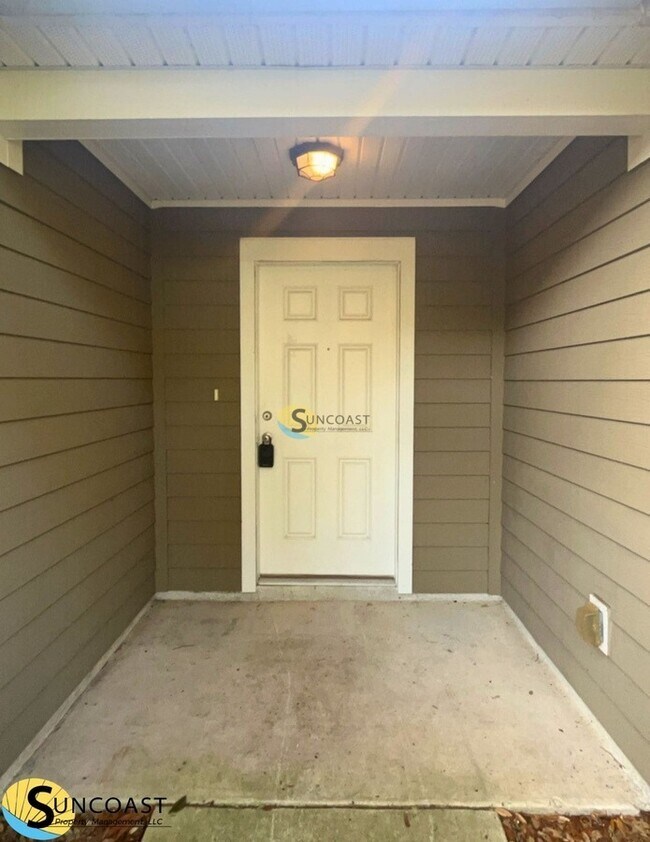 Foto del edificio - 8106 Ocala Ave