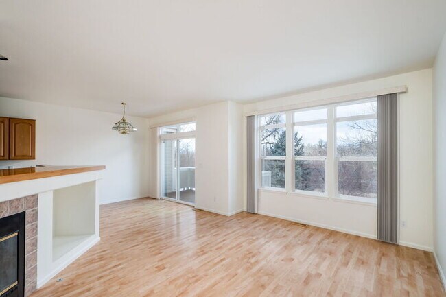 Foto del edificio - 299 W Jamison Cir