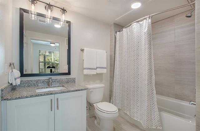 Foto del edificio - 2100 Legacy Dr