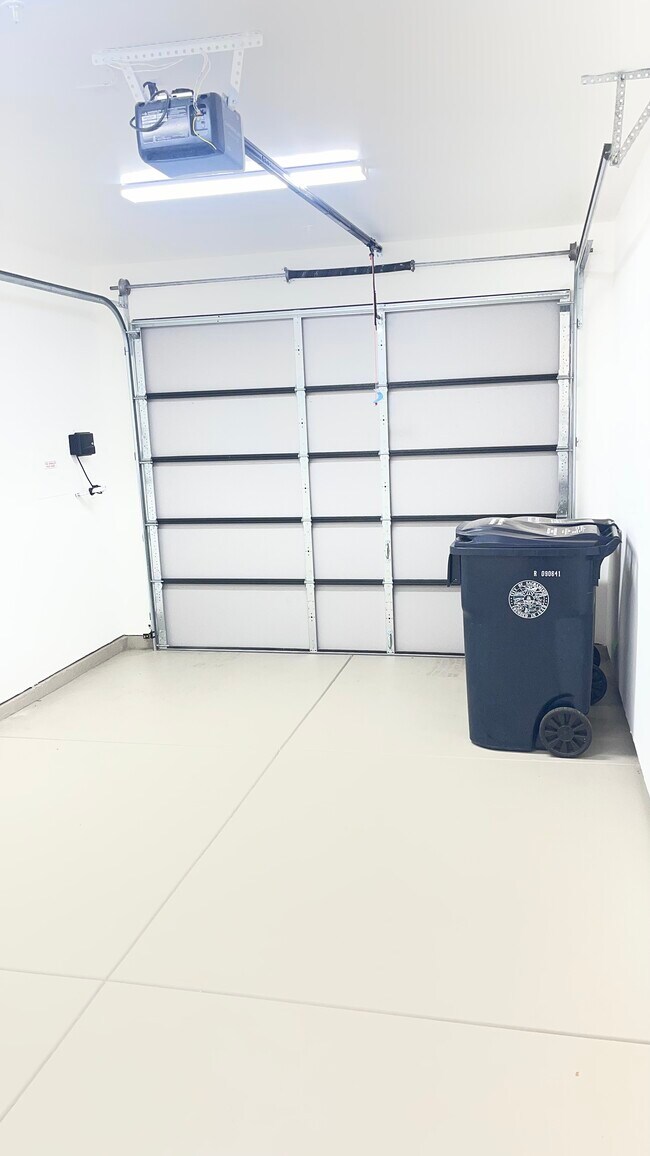 Foto del edificio - 1012 Uptown Aly