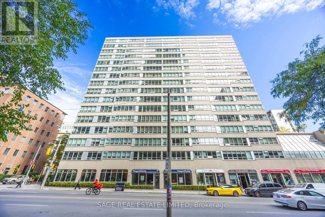 Primary Photo - 71 Charles St E