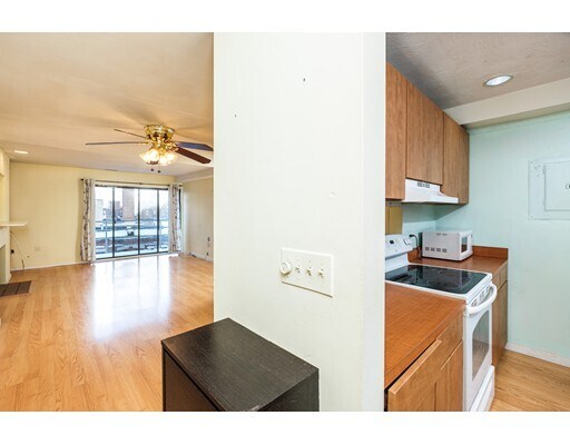Foto del edificio - 188 Allston St