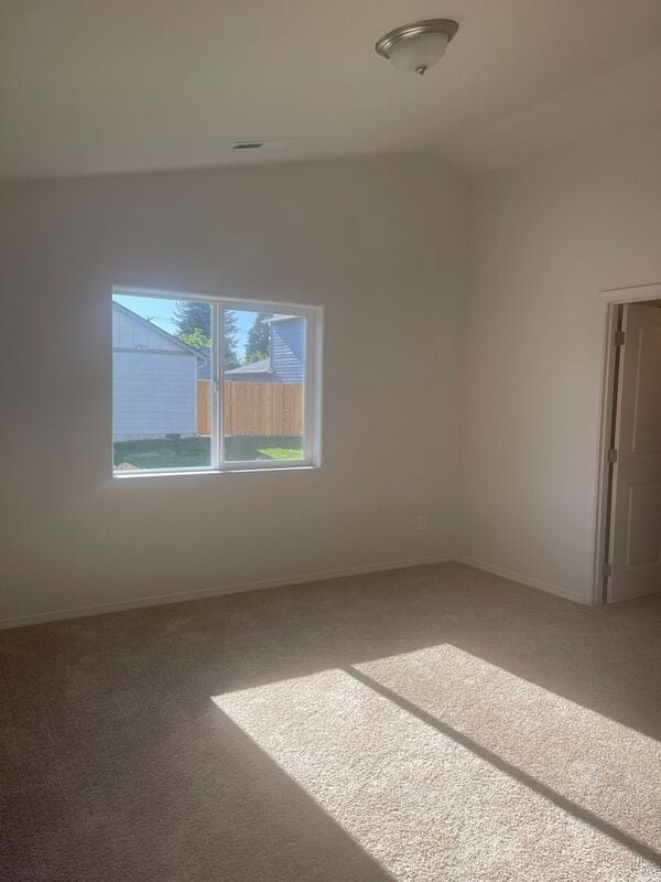 Building Photo - 1630 Zoe Ave