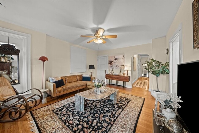 Foto del edificio - 9 Regent Cir