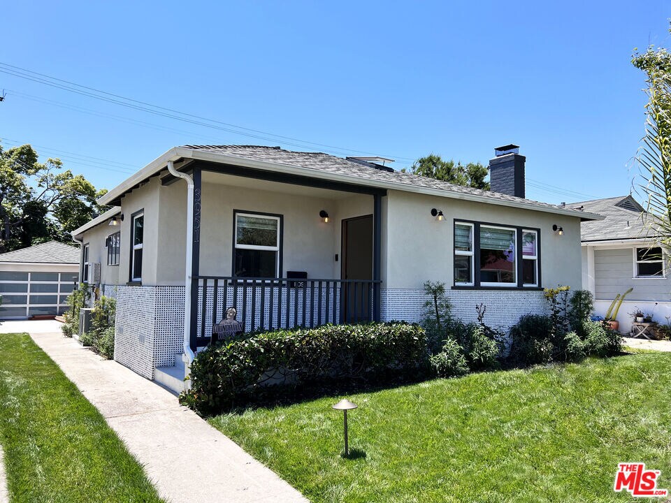 Primary Photo - 3951 Coolidge Ave