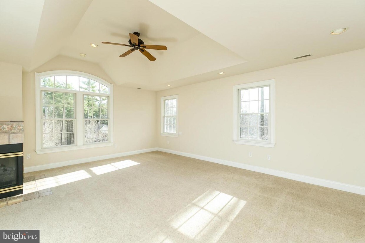 Foto principal - 2163 Misty Meadow Rd