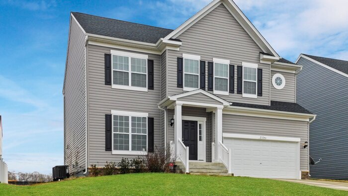Foto principal - 23246 Clarks Rest Rd