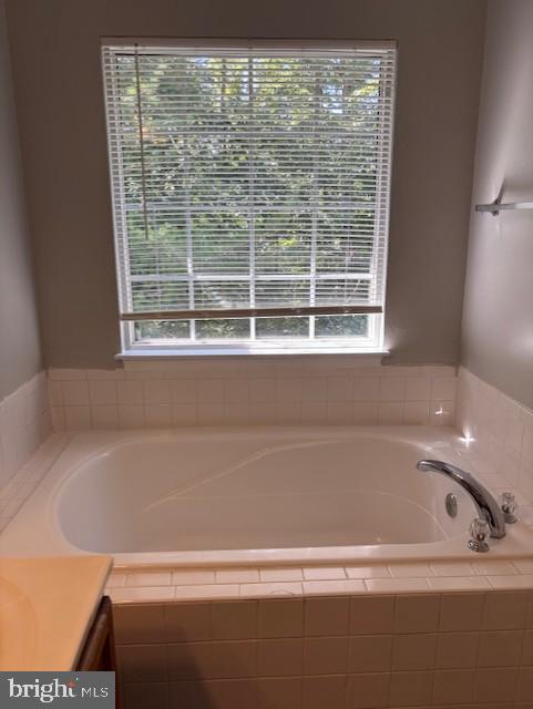 Building Photo - 4258 Normandy Ct