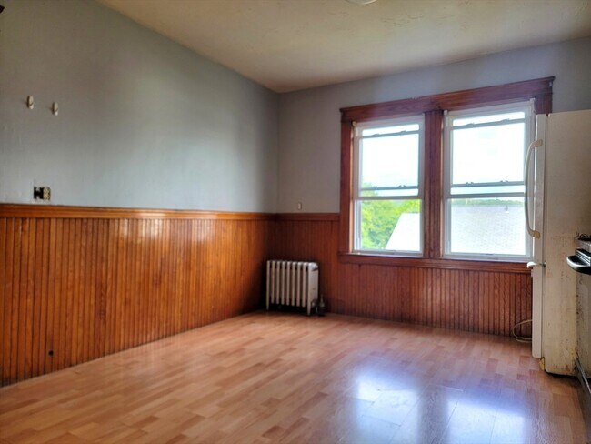 Foto del edificio - 26 Stebbins St