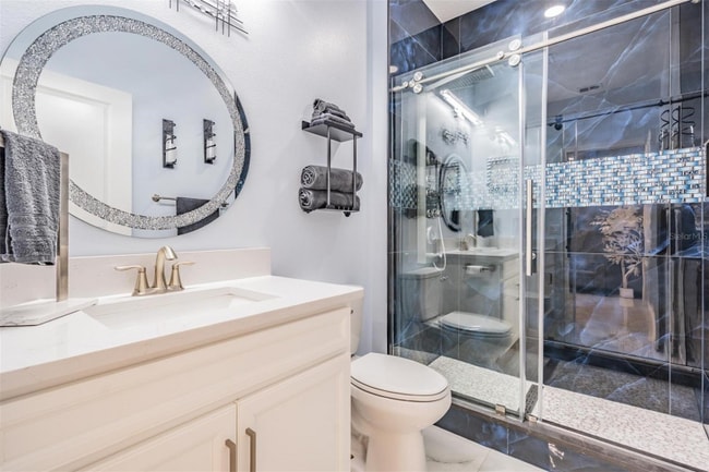 Building Photo - 10381 Tupper Cay Dr